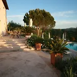 فيلة Rey بانيكالي